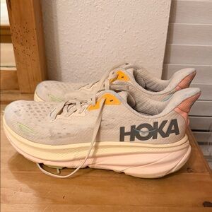 Hoka Women's Athletic Shoes - Cream and Peach
